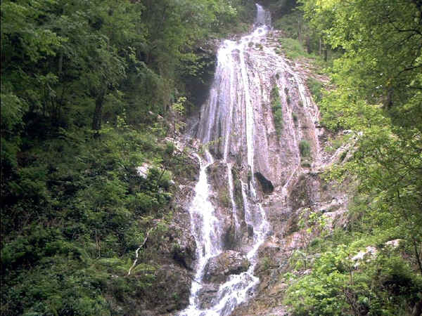 Cascata lungo il Vallone delle Ferriere