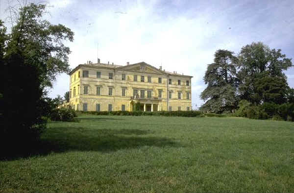 Villa Casino dei Boschi